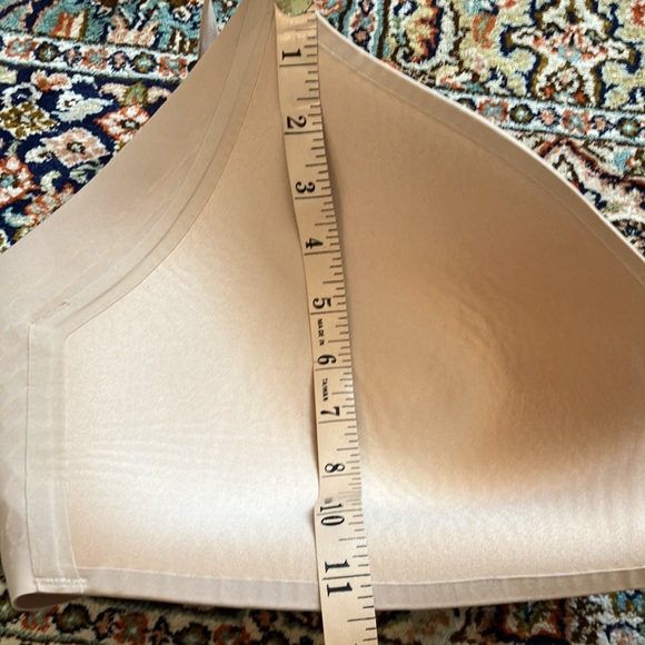 Knix Wingwoman 8+ bra w/plunging neck molded cups &extra coverage. - Picture 11 of 13